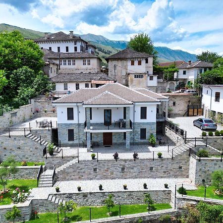 Castlefront Villa Gjirokastër Exteriör bild